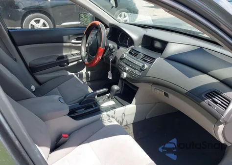 2010 Honda Accord 2.4 Lx-P from USA, damaged, VIN 1HGCP2F41AA026280